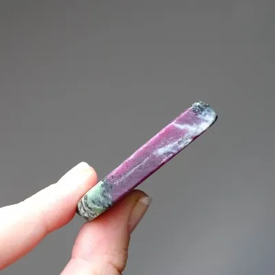 Ruby in zoisite polished plate 54g, Tanzania