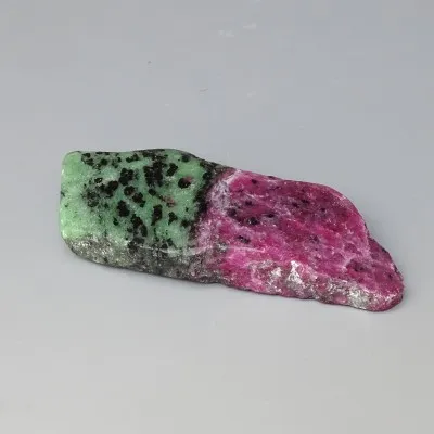 Ruby in zoisite polished plate 51g, Tanzania