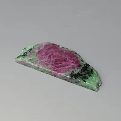 Ruby in zoisite polished plate 36g, Tanzania