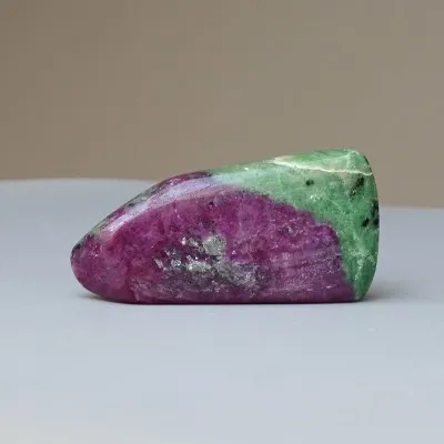Ruby in zoisite polished plate 32g, Tanzania