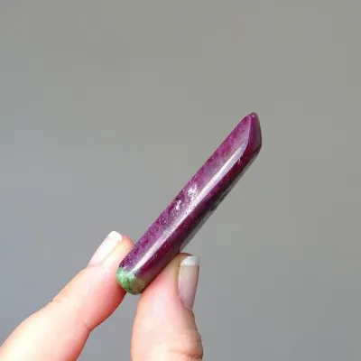 Ruby in zoisite polished plate 32g, Tanzania