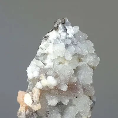 Apofylit, chalcedon, stilbit drúza 140g, Indie