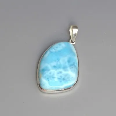 Larimar pendant top quality 17.8g, Dominican Republic