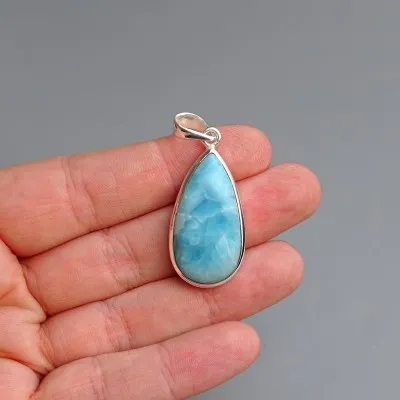 Larimar pendant top quality 9.2g, Dominican Republic
