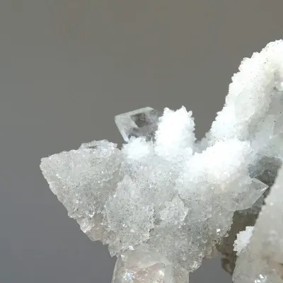 Apophyllit, Chalcedon Druse 31g, Indien
