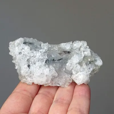 Apophyllite, chalcedony druse 78g, India