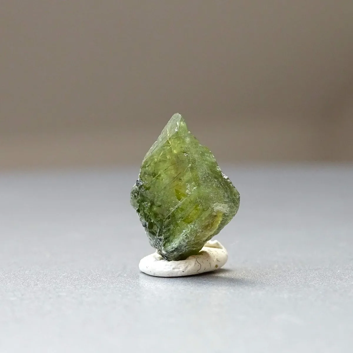 Titanit sphene krystal 1,4g, Afganistán