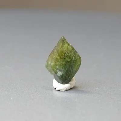 Titanite sphene crystal 0.7g, Afghanistan