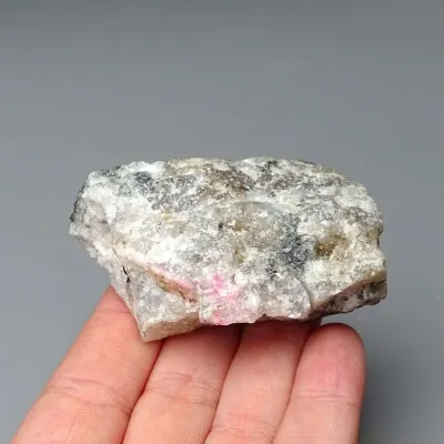 Tugtupit rare mineral 70g, fluorescence under UV, Greenland