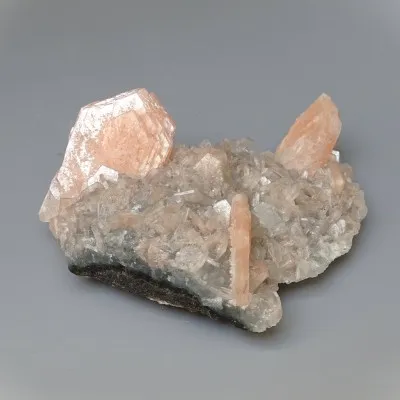 Apophyllite druse crystals and stilbite 178g, India