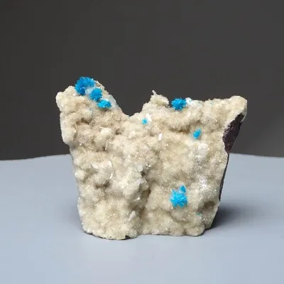 Pentagonit auf Stilbit, seltenes blaues Mineral, 163 g, Indien