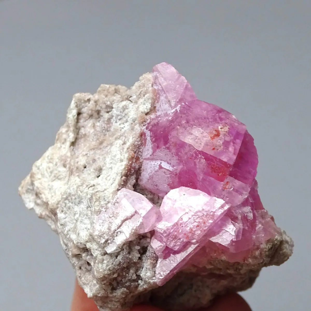 Kobaltokalcit s horninou 72g, Kongo