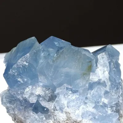 Celestýn drúza 660g, Madagaskar | Minerals-Stones®