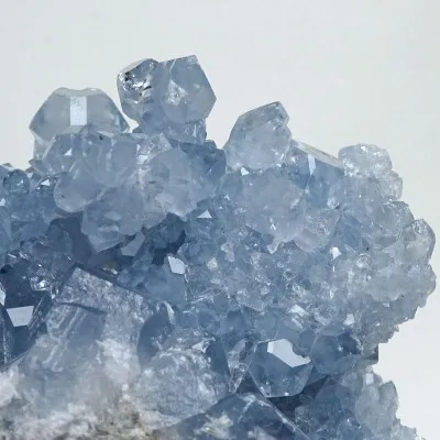Celestýn drúza 824g, Madagaskar | Minerals-Stones®