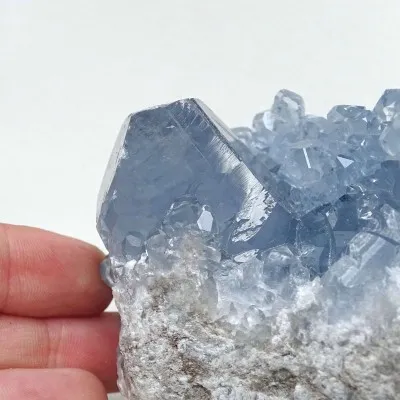 Celestine Druze 824g, Madagascar | Minerals-Stones®