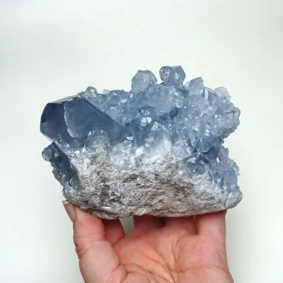 Celestin-Druse 824g, Madagaskar | Minerals-Stones