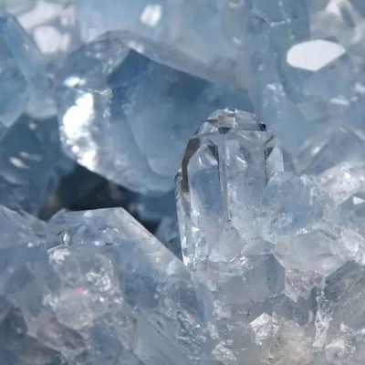 Celestine Druze 605g, Madagascar | Minerals-Stones®
