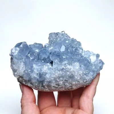 Celestýn drúza 605g, Madagaskar | Minerals-Stones®