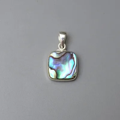 Abalone/Paua mušle přívěsek 3,8g, Nový Zéland