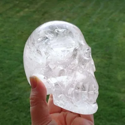 Quartz crystal skull 903g, Brazil | MINERALS-STONES®