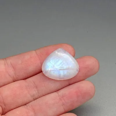 Mondstein-Cabochon 5,5g, Indien | MINERALS-STONES®