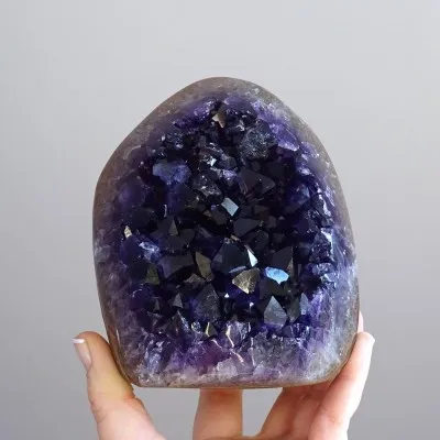 Ametyst přírodní drúza 1644g, Uruguay | MINERALS-STONES®