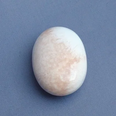 Skolecit leštěný 82g, Indie | Minerals-Stones®
