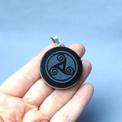 Obsidián šamanský amulet - přívěšek, Mexiko