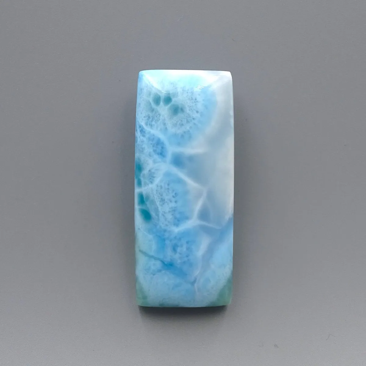 Larimar přírodní leštěný kabošon 24,7g, Dominikánská republika