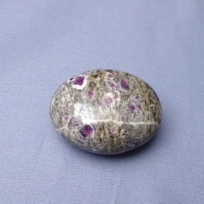 Ruby in albite polished 133g, India MINERALS-STONES®