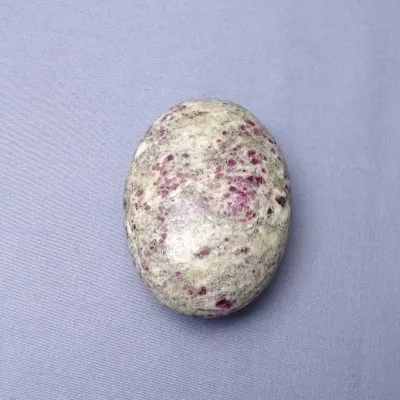 Ruby in albite polished 135g, India MINERALS-STONES®