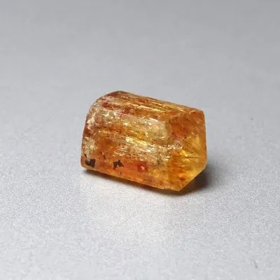 Topas Imperial Naturkristall 7.9g, Brazil | MINERALS-STONES®
