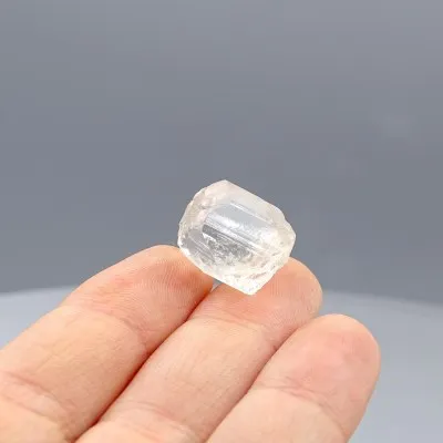 Topaz přírodní krystal 6,4g, Pakistán | MINERALS-STONES®