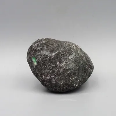 Jadeit přírodní valoun 310g, Barma (Myanmar) | MINERALS-STONES®