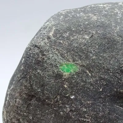 Jadeit přírodní valoun 349g, Barma (Myanmar) | MINERALS-STONES®