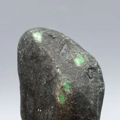 Jadeit přírodní valoun 349g, Barma (Myanmar) | MINERALS-STONES®