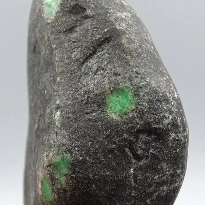 Jadeit přírodní valoun 349g, Barma (Myanmar) | MINERALS-STONES®