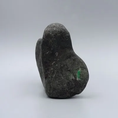 Jadeite natural boulder 486g, Burma (Myanmar) | MINERALS-STONES®