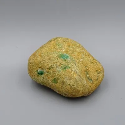 Jadeit přírodní valoun 458g, Barma (Myanmar) | MINERALS-STONES®