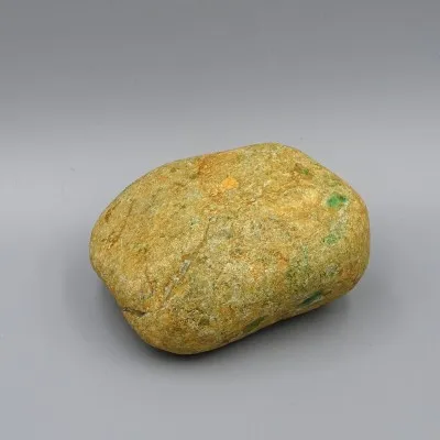 Jadeit přírodní valoun 458g, Barma (Myanmar) | MINERALS-STONES®