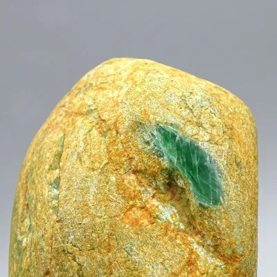 Natürlicher Jadeit-Felsbrocken 679g, Burma (Myanmar)