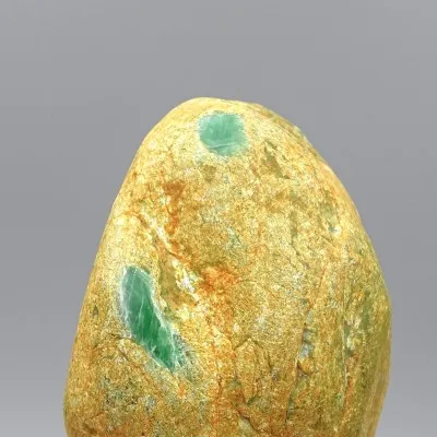 Natürlicher Jadeit-Felsbrocken 679g, Burma (Myanmar)