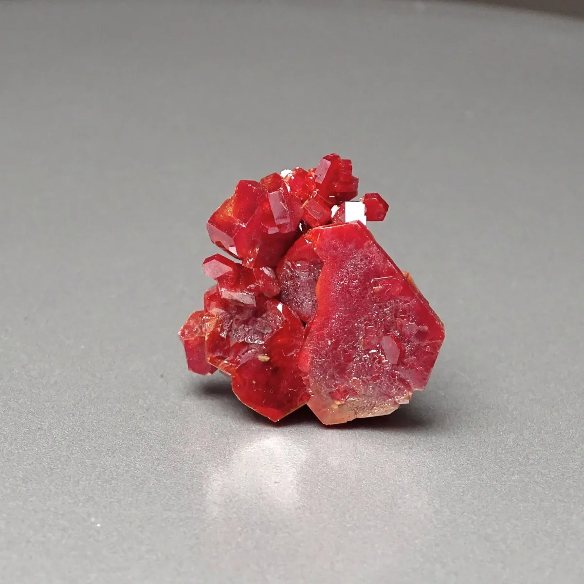 Vanadinit-Naturmineral – Kristalle 30,8g, Marokko
