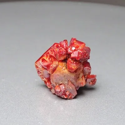 Vanadinit-Naturmineral – Kristalle 30,8g, Marokko
