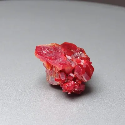 Vanadinit-Naturmineral – Kristalle 30,8g, Marokko