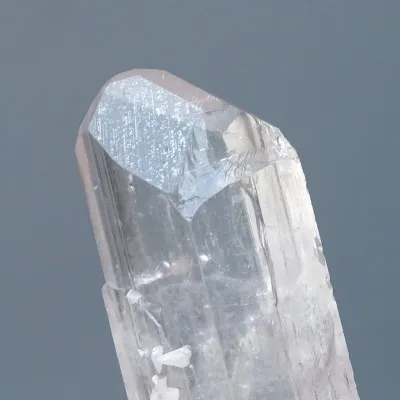 Danburit přírodní krystal 13,1g, Mexiko | MINERALS-STONES®