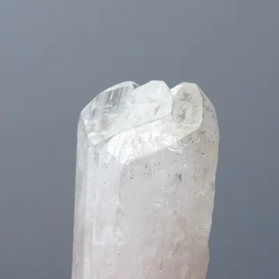 Danburit přírodní krystal 20,8g, Mexiko | MINERALS-STONES®