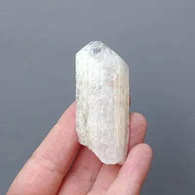Danburite natural crystal 42.3g, Mexico | MINERALS-STONES®
