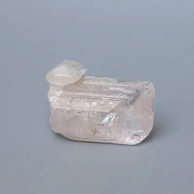 Danburit Naturkristall 10,1g, Mexiko | MINERALS-STONES®
