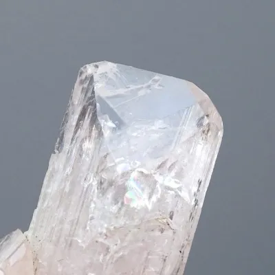 Danburit Naturkristall 10,1g, Mexiko | MINERALS-STONES®